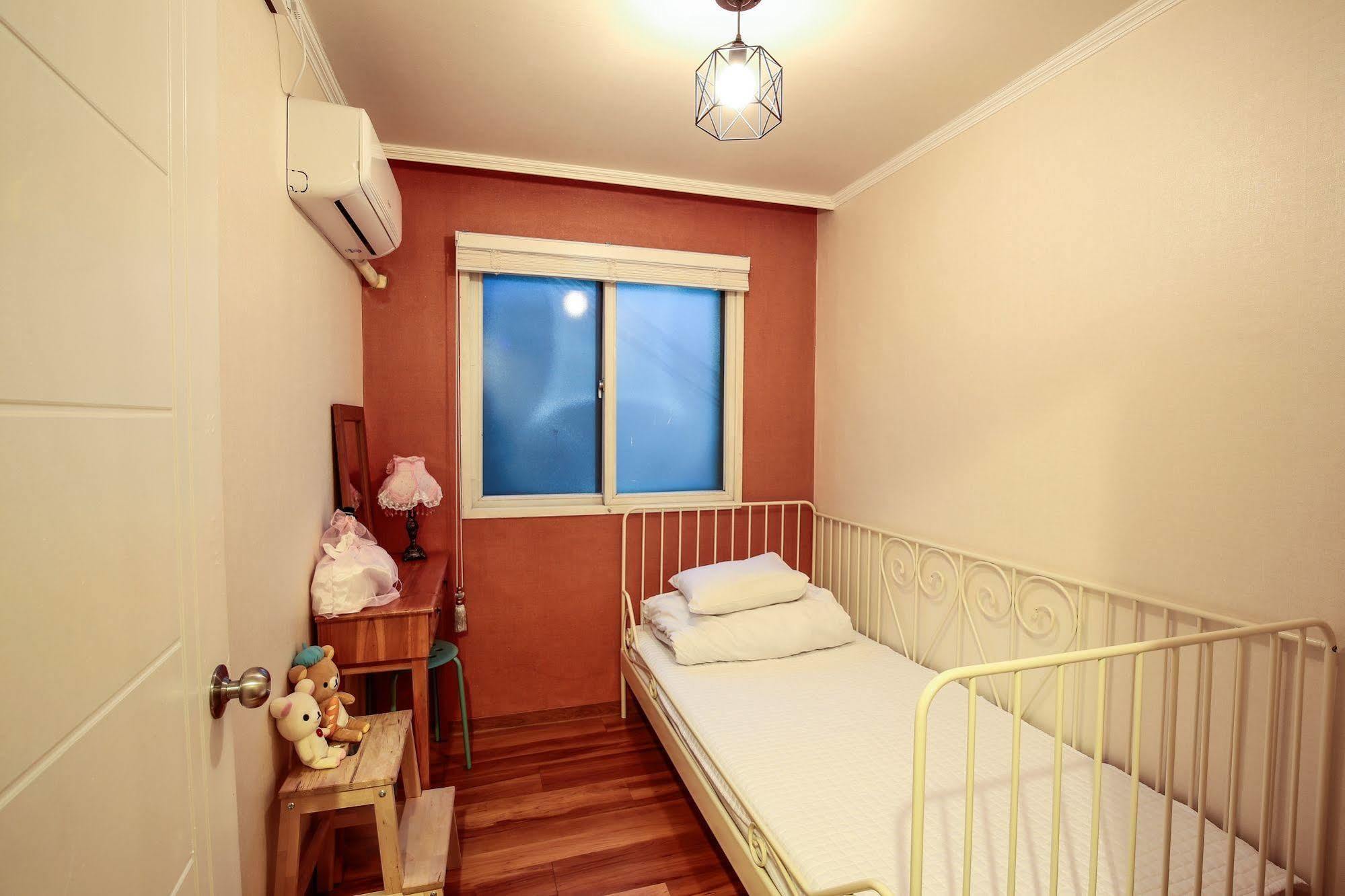 Aroha Guesthouse Seoul Station Seul Exterior foto